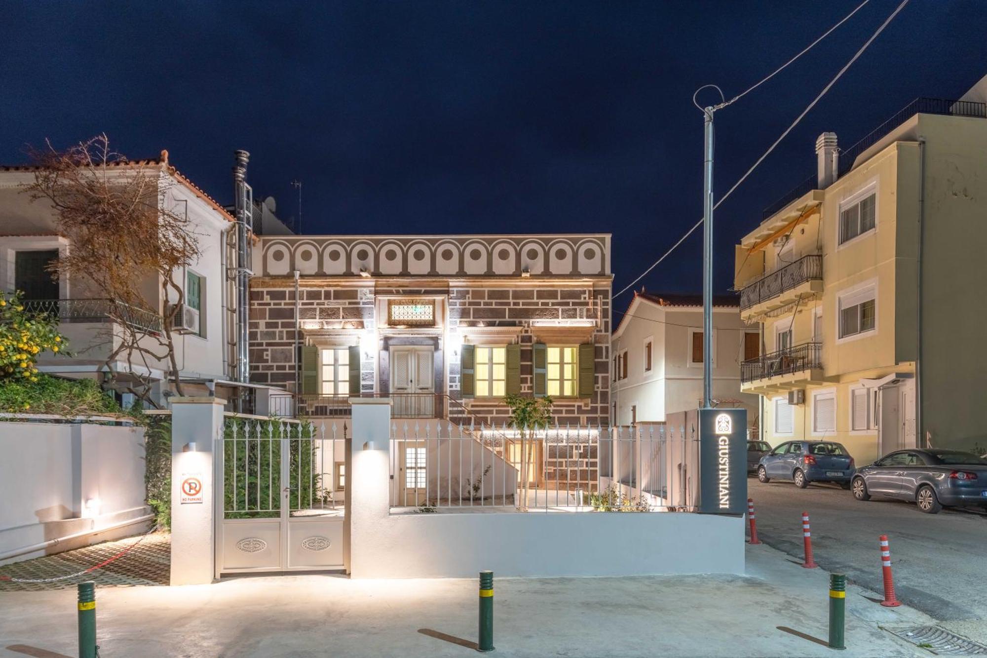 Giustiniani Apartments Chios Town Exterior foto